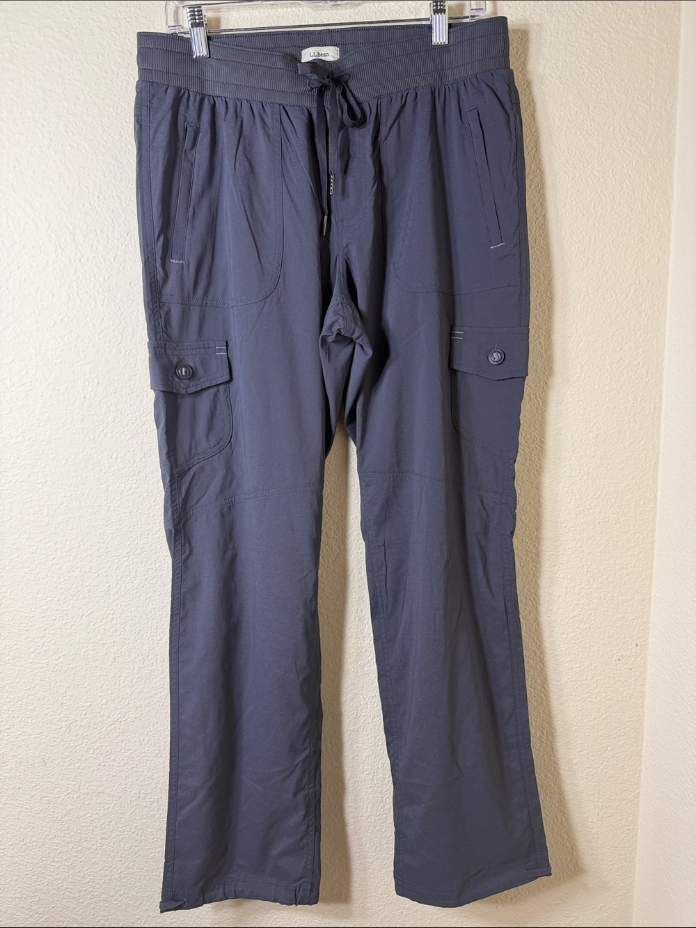 LL Bean Vista Camp Pants Womens Medium M Gray Cargo Hiking Trail Gorpcore 32x28